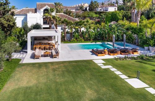 Nueva Andalucia Villa | Villa Diamond