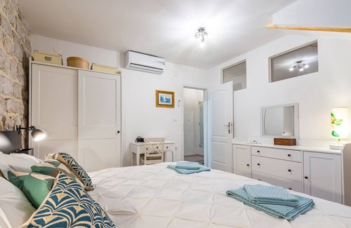 Mali Ston Villa | Villa Dovecote with Private Sauna, Jacuzzi & Gym