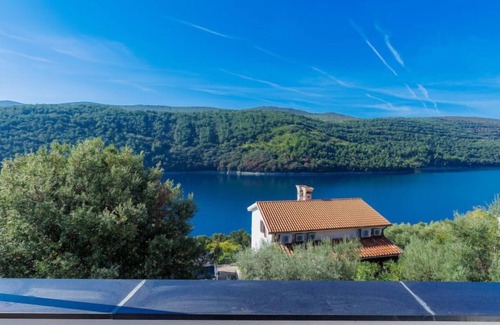 Duga Luka House | Villa Dragica by Interhome