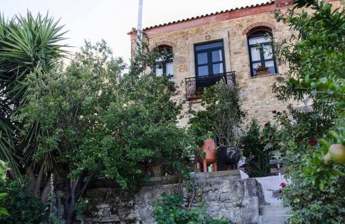 Venerato House | Villa Elborgini, where Cretan Land Meets Wine and Culinary Art!