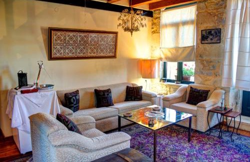 Venerato House | Villa Elborgini, where Cretan Land Meets Wine and Culinary Art!