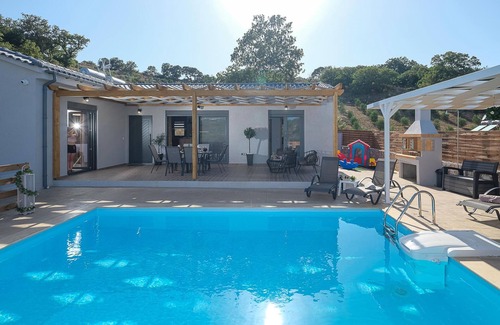 Monopari Villa | Villa Eleonas with private swimming pool