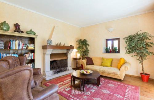 Carciano Villa | Villa Elisette by Impero House