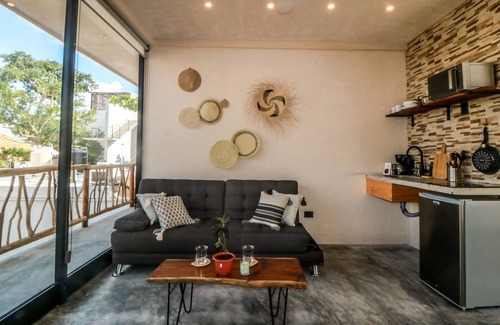 Tulum City Center Villa | Villa Emilia Tulum downtown with pool