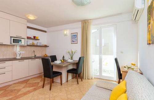 Babin Kuk Apartment | Villa Erna