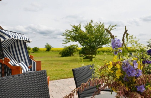 Trent House | Villa Fasan - Cozy thatched house on the edge of the nature reserve