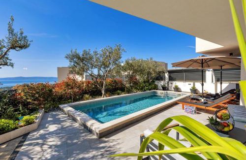 Zelenka Villa | Villa Festina lente a luxury villa in Makarska, heated pool