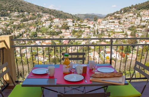 La Turbie Apartment | Villa Fiorini - Apartment with superb view, near Monaco, Menton, Nice, beach 8km