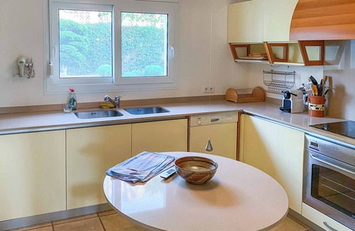 Ermita Villa | Villa Flores Javea - Four Bedroom Villa, Sleeps 8