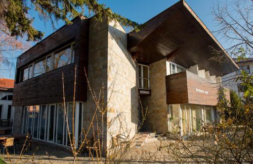 Pirdop House | Villa "Forest way"