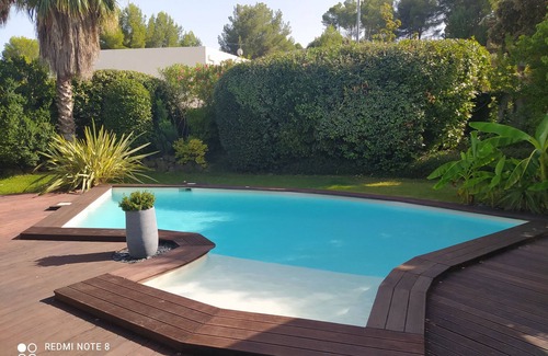 Saint-Genies-des-Mourgues Villa | Villa swimming pool south of France 30mn beaches/Montpellier charming village