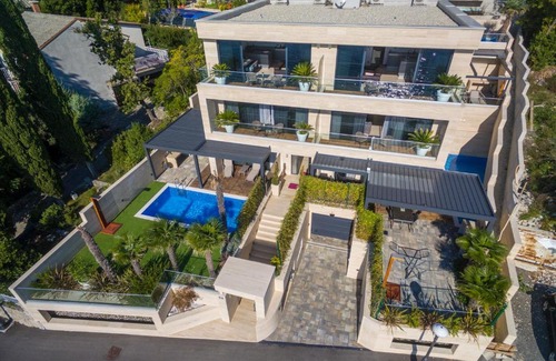 Selce Apartment | VILLA FRAN - DELUXE SEA VIEW SUITE with balcony and private terrace # 2