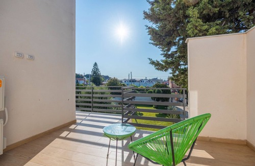 Carini Villa | Villa 'Francesca - Beach and Airport' with Private Terrace, Wi-Fi and Air Conditioning