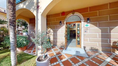 Finale Ligure Hotel | Villa Gina