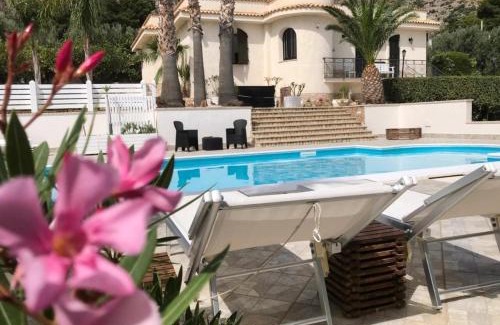 Bonagia House | Villa Girolama