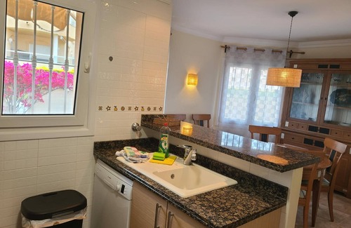 Molinell Ski Chalet | Villa GOLF & PLAYA I on the beach of Oliva Nova