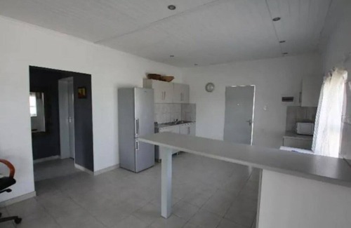 Ongwediva Bed & Breakfast | Villa Graf Guest House - suite 2