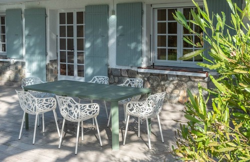 Ceret House | Villa groundfloor & spacious terrace pool large garden