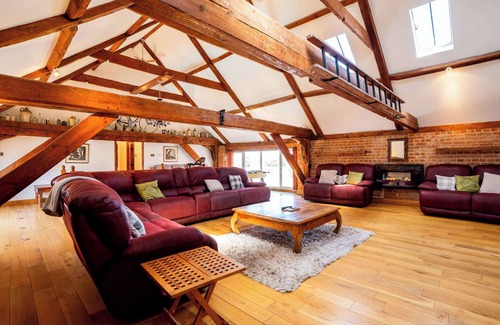 Bradwell Villa | Villa Hobland Barn Su