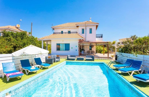 Peyia Town Villa | Villa Homer in Peyia