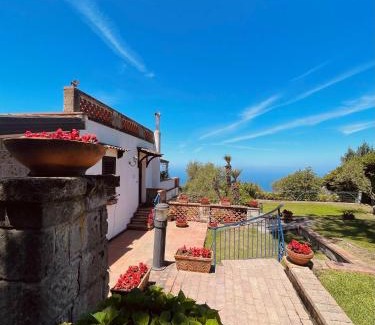 Schiazzano House | villa Il Gelsomino