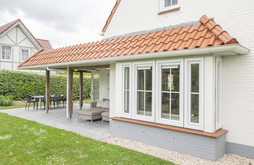 Cadzand-Bad Villa | Villa in Cadzand-Bad near North Sea Beach