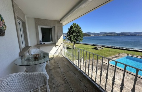 Chancelas Ski Chalet | Villa in Chancelas with direct access to the beach