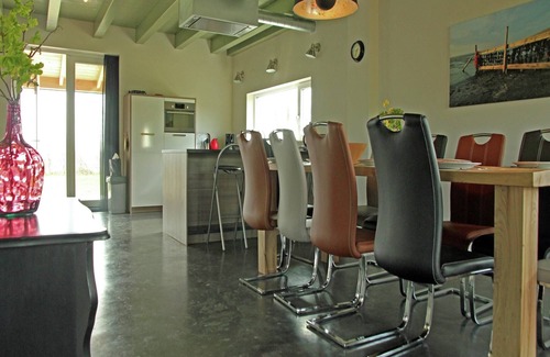 Koehool Villa | Villa in Friesland near Wadden Coast