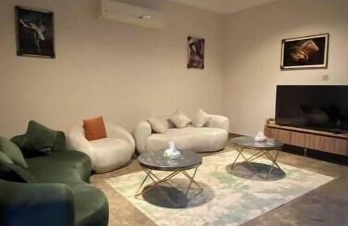 Oula Villa | Villa in Greya Inside Beverly Hills