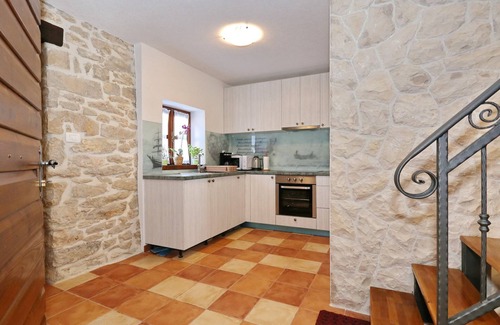 Skabrnja Villa | Villa in Prkos with Private Pool and Sea Nearby