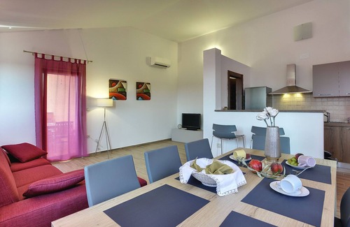 Valdebek Villa | Villa in Pula with sea beach