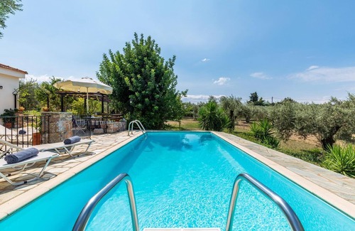 Skopelos Villa | Villa Ioanna - Two Bedroom Villa, Sleeps 4