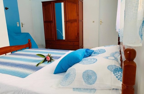 Capesterre-Belle-Eau Villa | Villa JoBert - Large Villa at the foot of the mountain