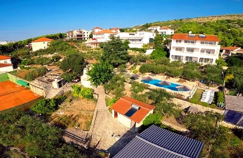 Seget Donji Apartment | Villa Julio's first floor two bedroom apartment no. one-with terrace towards sea