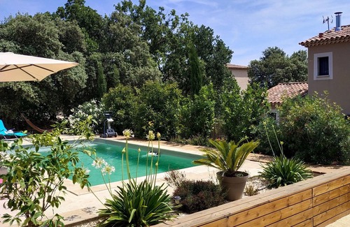 Castillon-du-Gard Villa | Villa La Garriga