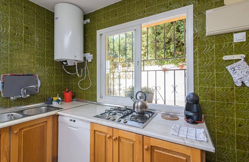 Benalmadena Villa | VILLA LA TUNA - Beautiful villa with private pool, sea views and free WiFi.