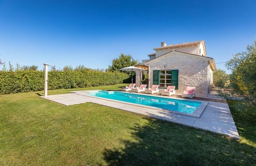 Lasici Villa | Villa Lasici - charming villa with private pool in the beautiful Istrian countryside