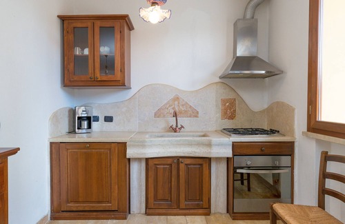 Monteverdi Marittimo Villa | Villa 'Le Querciolaie - Contessa 3' with Mountain View and Shared Pool