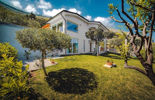 Carini House | Villa Mamma Paola in Villagrazia di Carini