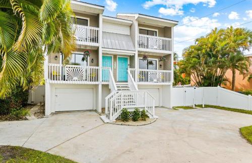 Siesta Key Village House | Villa Margarita - 314L