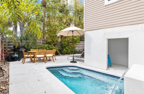Siesta Key Village House | Villa Margarita - 314L