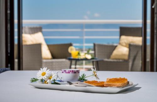 Castellammare del Golfo Villa | Villa Maria con piscina e vista mare