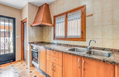 Moravit Villa | Villa 'Maria Beach' with Private Pool, Wi-Fi and Air Conditioning