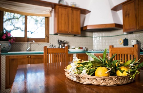 Mazzaforno Villa | Villa Mazzaforno a Cefal by Wonderful Italy