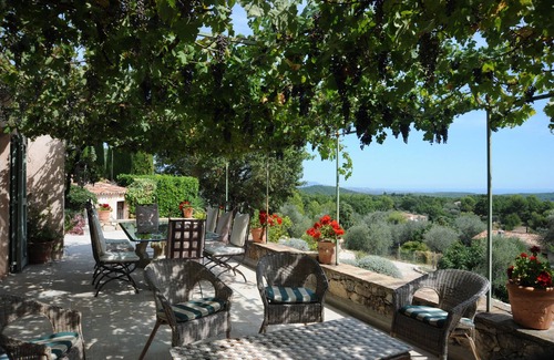 Le Rouret Villa | Villa Menhir