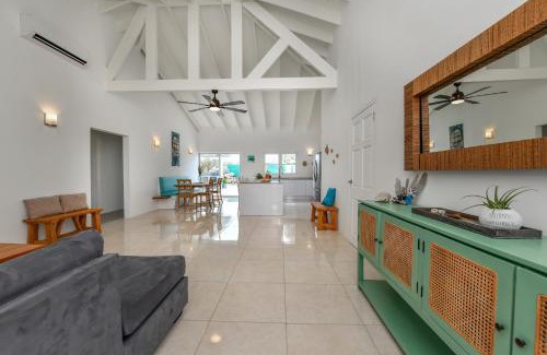 Moko Villa | Villa Mokomo Private Pool Retreat Aruba with outdoor kitchen