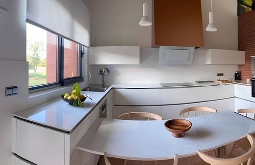 Escobedo de Camargo Villa | Villa Monasterio just 15 minutes from Santander