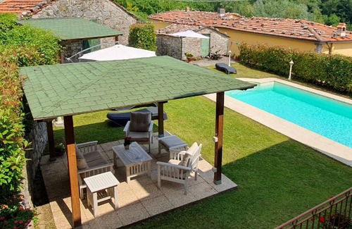 Montefegatesi House | Villa 'Monticello' with its own pool