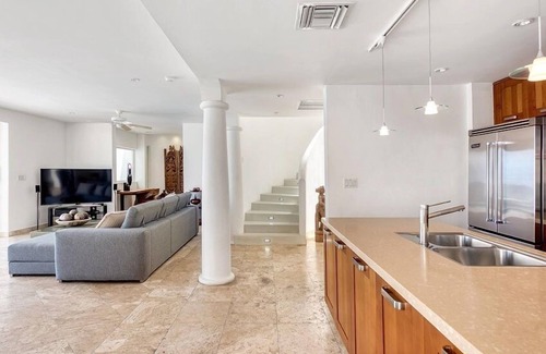 Plum Bay Villa | Villa Mumbai | Beach Front - Located in Wonderful Cupecoy with Private Pool