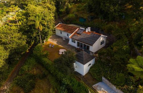 Monte Villa | Villa Natural Oasis with panoramic view & bio-diverse 9 950m2 garden